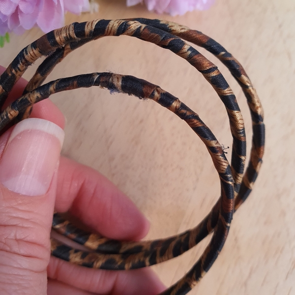 Leopard Print Fabric Bangles - Picture 3 of 7